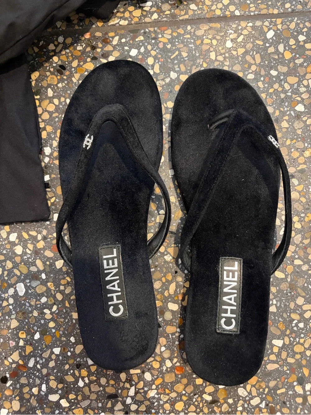 CHANEL super rare Black Suede 2024 Thong Sandals